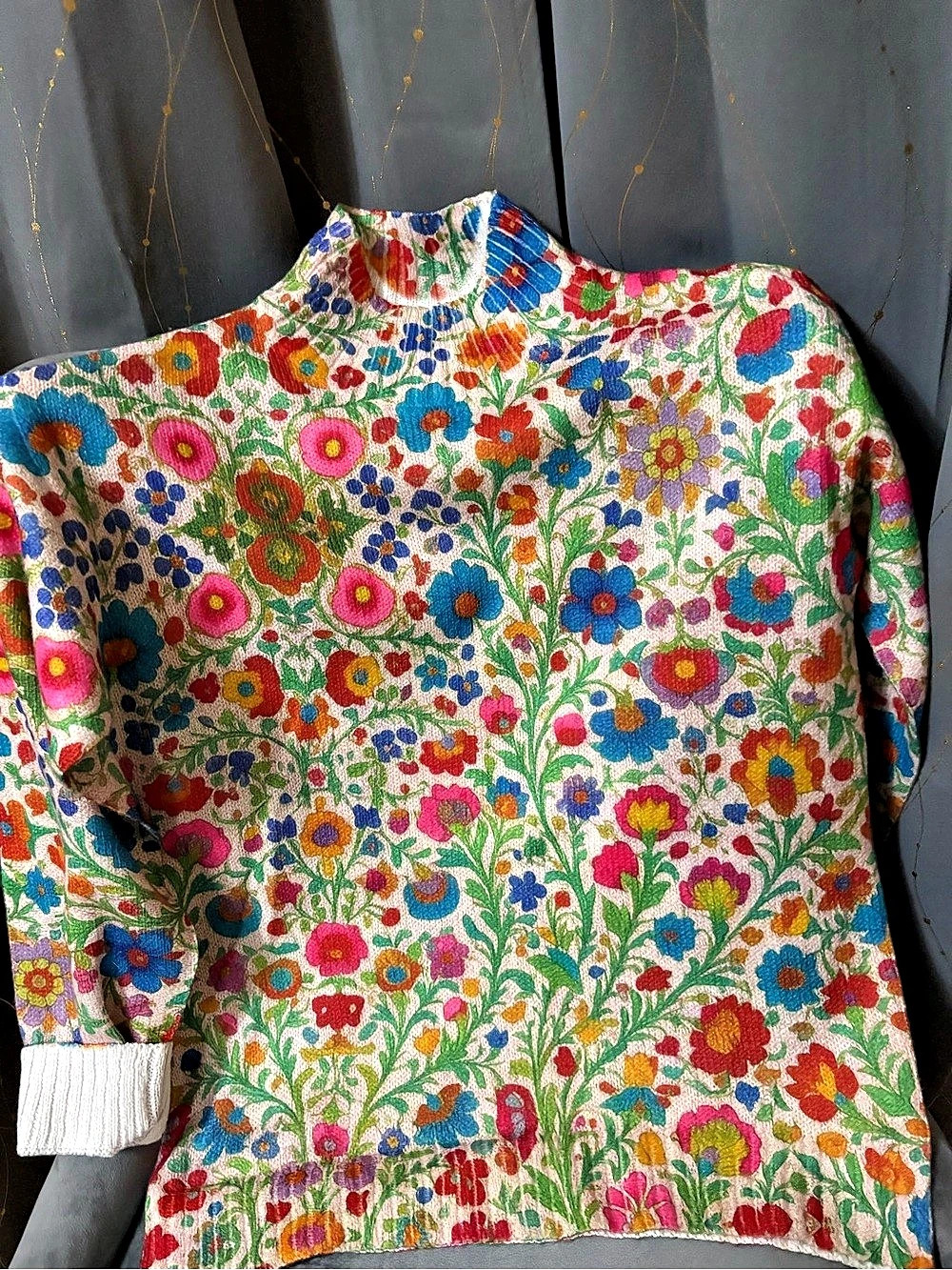 Floral Long Sleeve Top in Multicolor